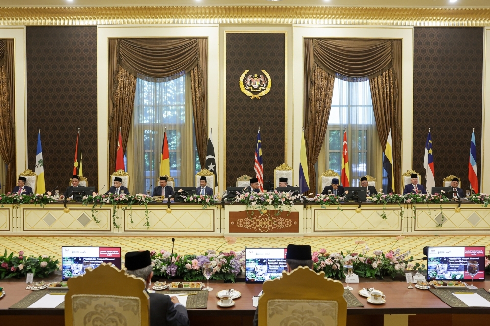 Raja of Perlis presides over 270th Meeting of Conference of Rulers