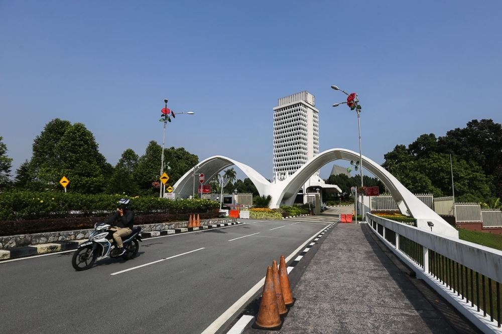 Non-communicable diseases, Malaysia My Second Home Programme, non-tariff barriers among highlights