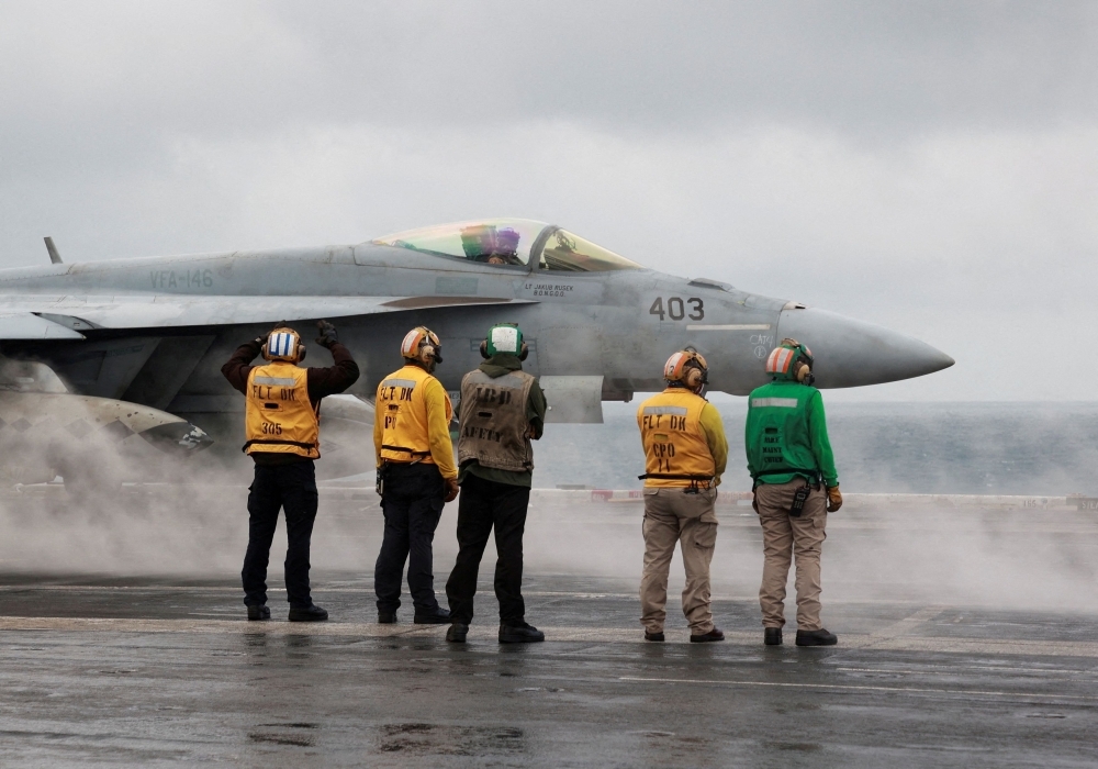 US warplane, helicopter crash in South China Sea during ‘routine ops’