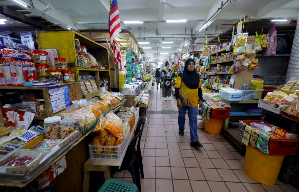 Election fever hits Sabah, and local businesses are cashing in