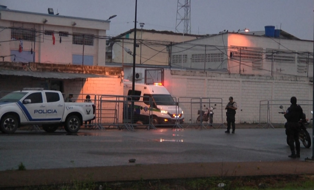 At least 31 dead after riot and mass asphyxiation at Ecuador prison