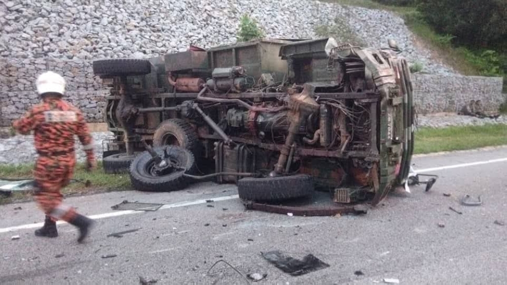 Machang crash that killed soldier occurred when Proton Wira veered into army truck lane