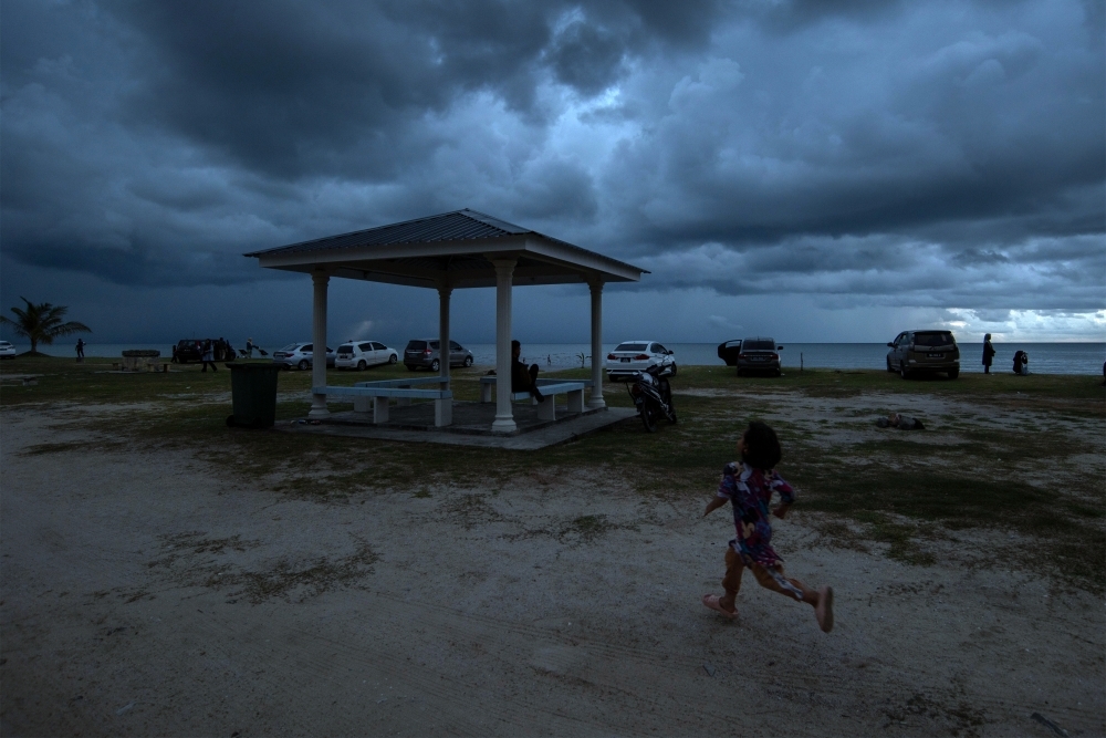 MetMalaysia warns of monsoon surge, heavy rain in east coast and west Sarawak from Dec 14-18