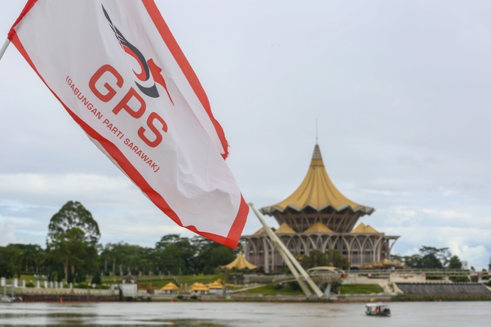 New flag rules effective from Jan 1, 2026, Kuching mayor reminds political parties