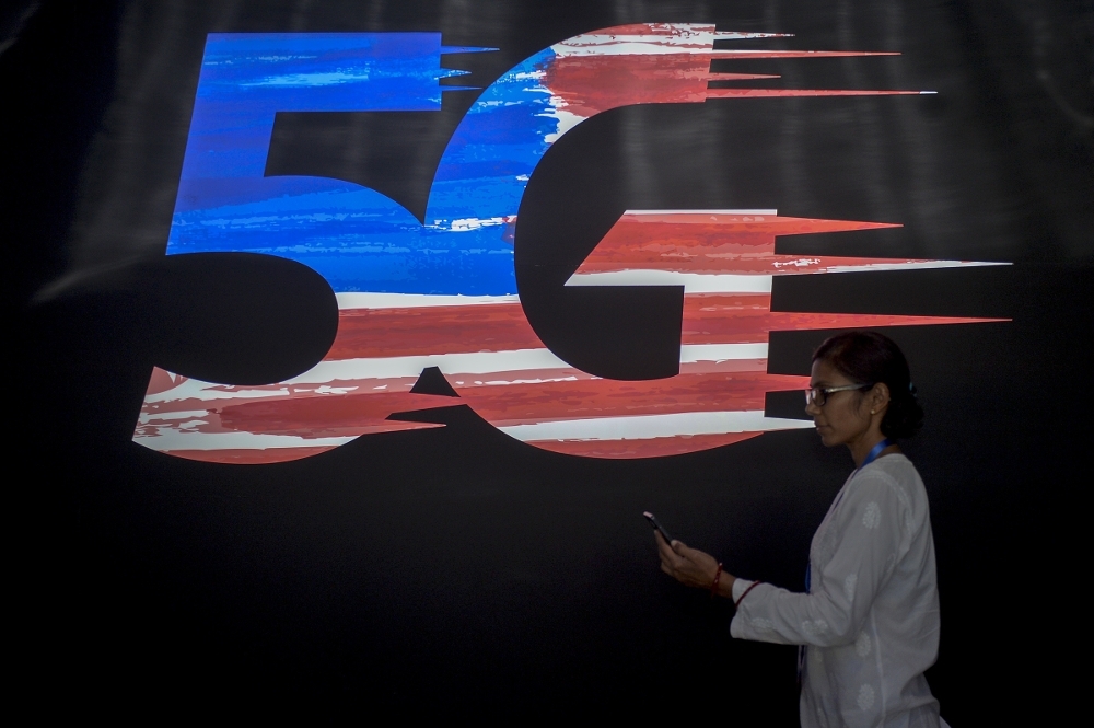 Malaysia’s 5G speeds have nearly halved as network comes under strain, Ookla reports