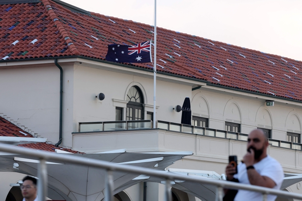 Albanese orders Australian flags at half-mast after Bondi Beach massacre