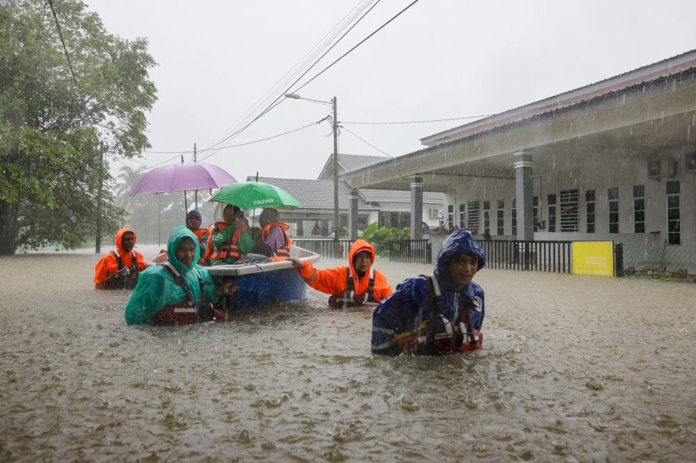 METMalaysia issues heavy rain warning for multiple states, parts of Pahang on highest alert