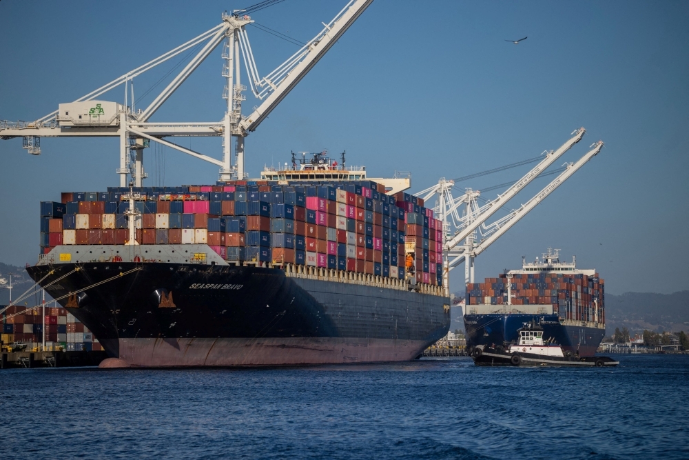 GPS chaos at sea: About 1,000 ships in Gulf struggle to navigate amid signal jamming