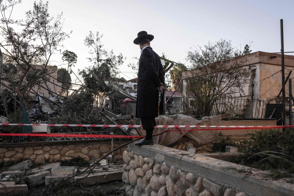 Shock in Dimona as Iranian missile strike shatters homes near Israel’s secretive nuclear site