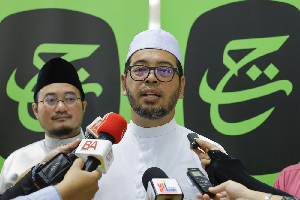 Tabung Haji launches recycling drive for pilgrims’ ‘ihram’ garments