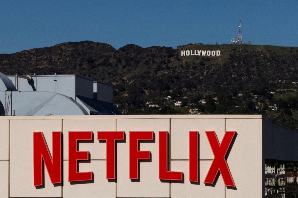 Netflix shares tumble as Reed Hastings prepares to step down as chairman