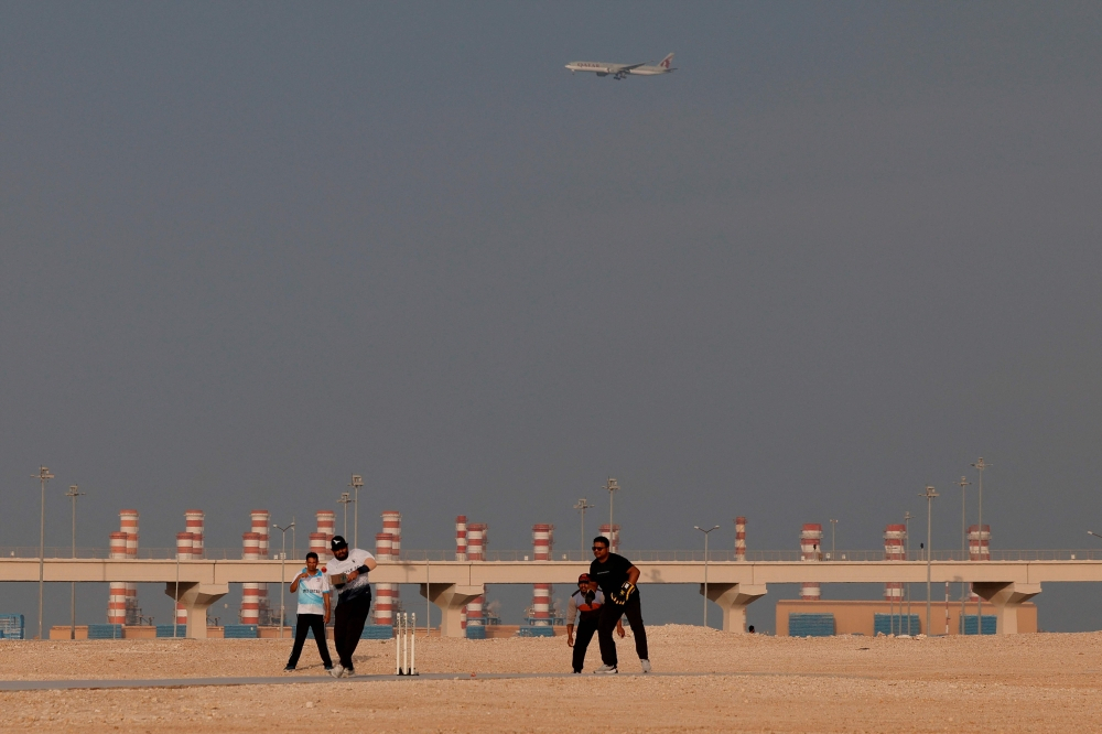 Iran partially reopens airspace, but airlines remain cautious