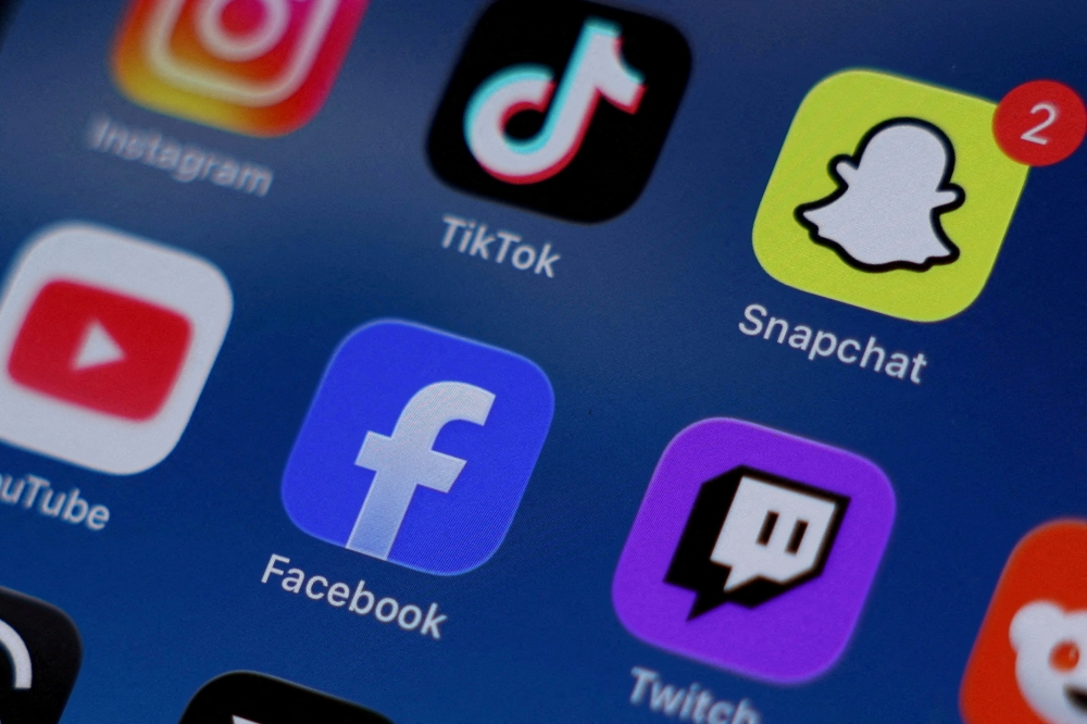 Norway joins global push to keep children off social media with under-16 ban