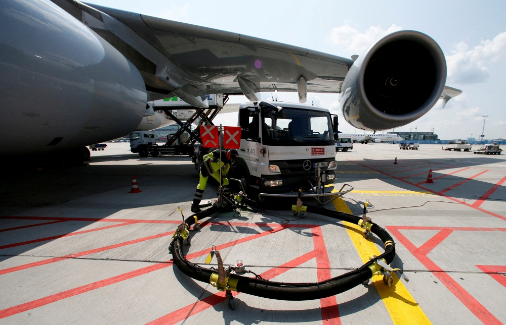 EU aviation regulator drafting guidance to replace Jet A‑1 with Jet A if supplies run short