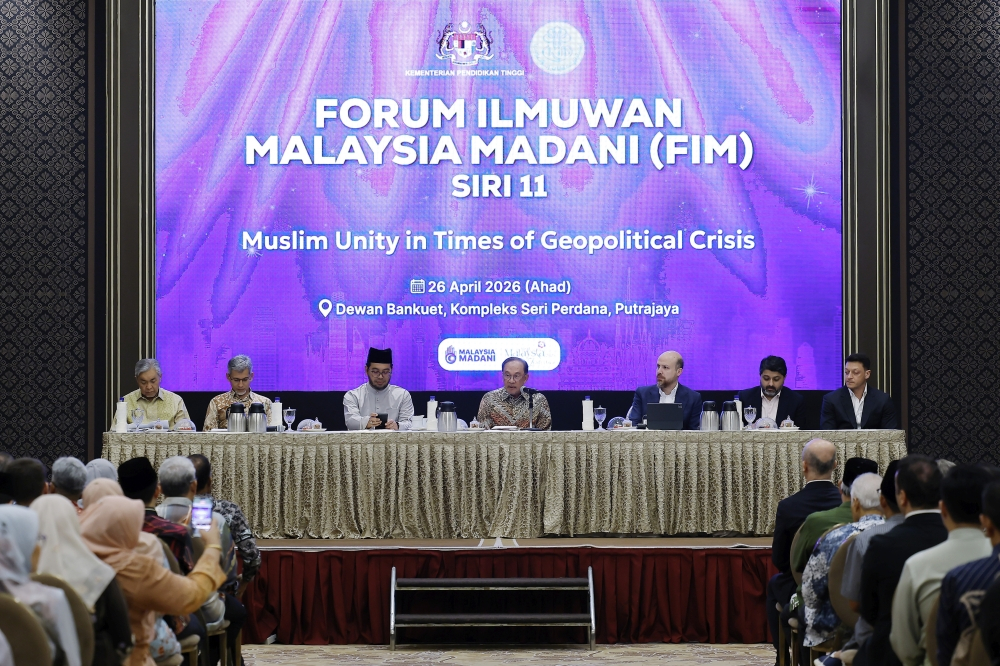 Malaysia’s strength in Islamic finance hailed as model for Muslim nations to resist Western networks