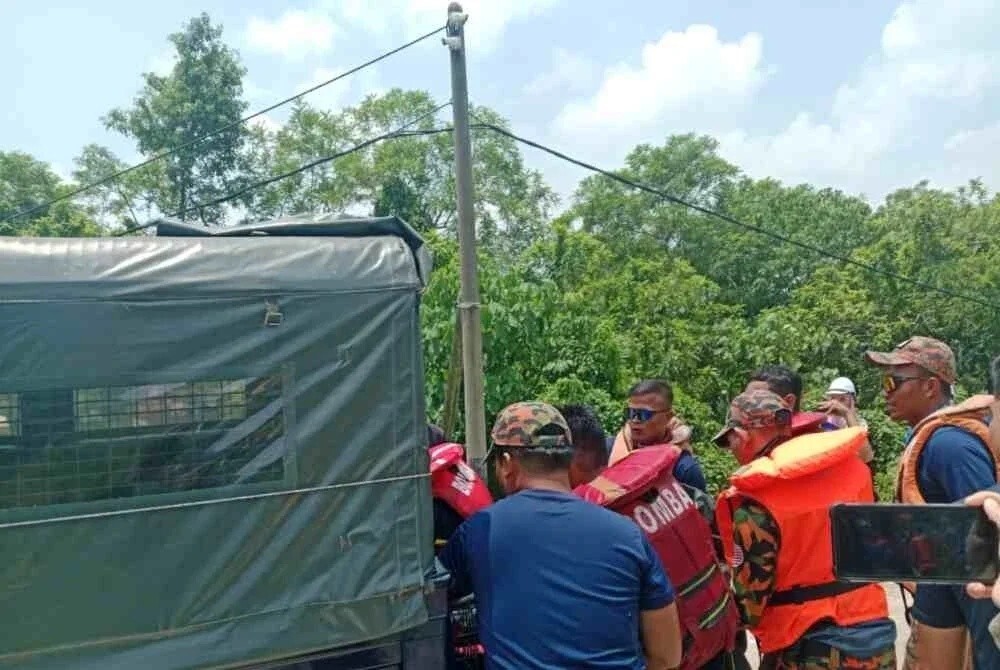 Search for 10-year-old boy who fell in Puncak Alam drain ends after three days; body found in Sungai Buloh 