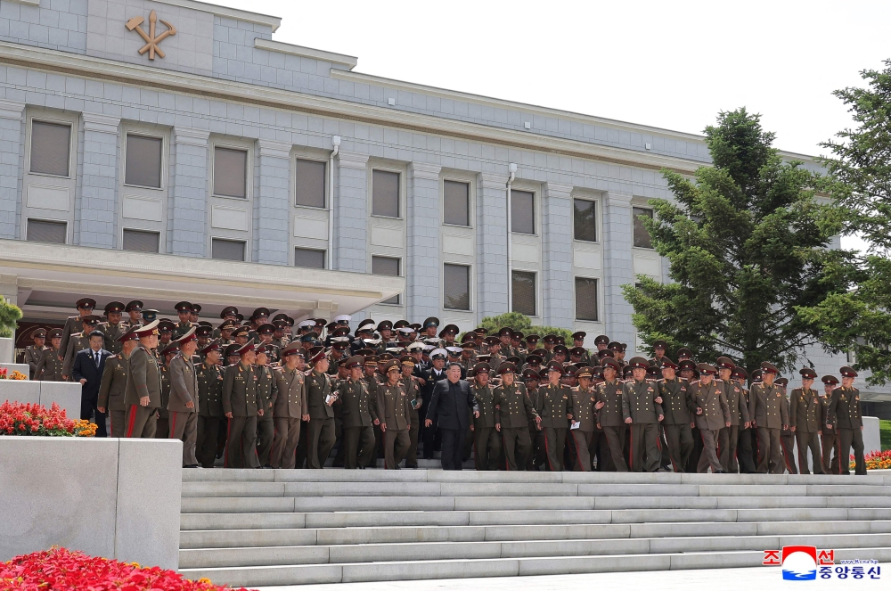 Kim Jong Un orders North Korea to turn border into ‘impregnable fortress’