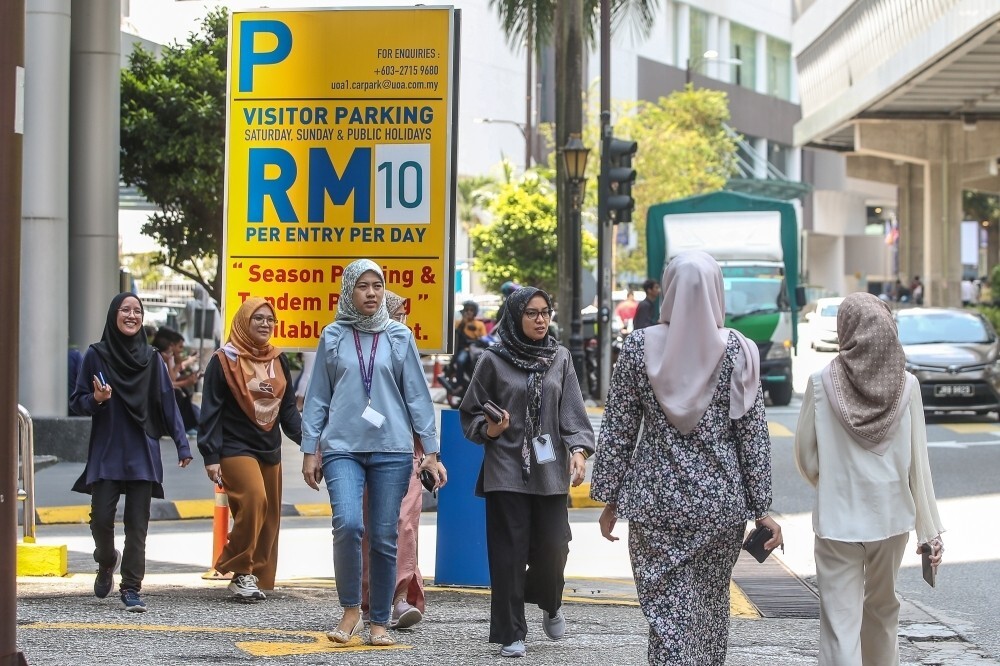 Average formal sector wage rises to RM3,167 in December 2025, says DOSM