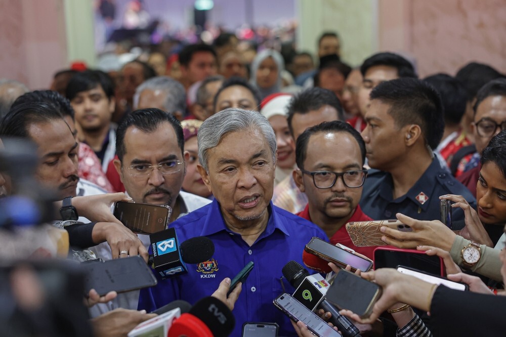 Umno to stay in Negeri Sembilan unity government, says Zahid