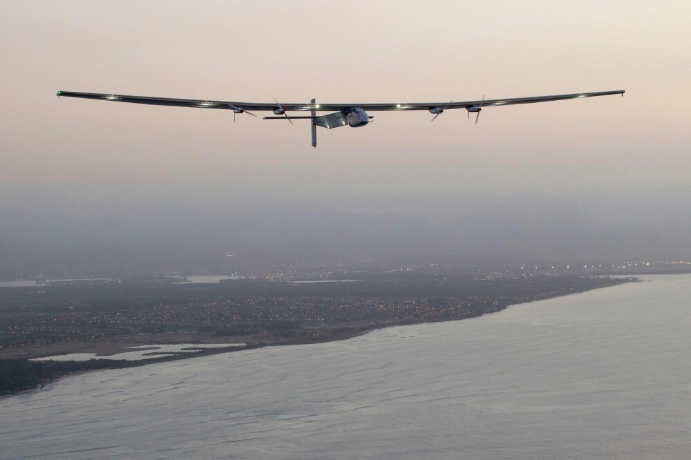 Record-setting solar aircraft Solar Impulse 2 crashes into Gulf of Mexico after eight-day mission