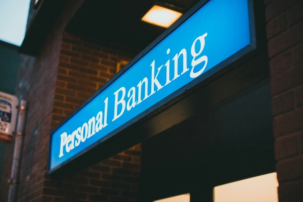 Singapore eases private banking process for the rich, but keeps strict anti-money laundering checks