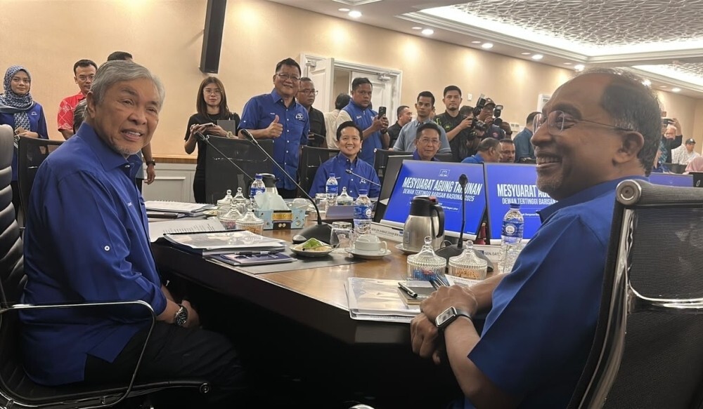 BN to mobilise full election machinery for twin state polls, says Zambry