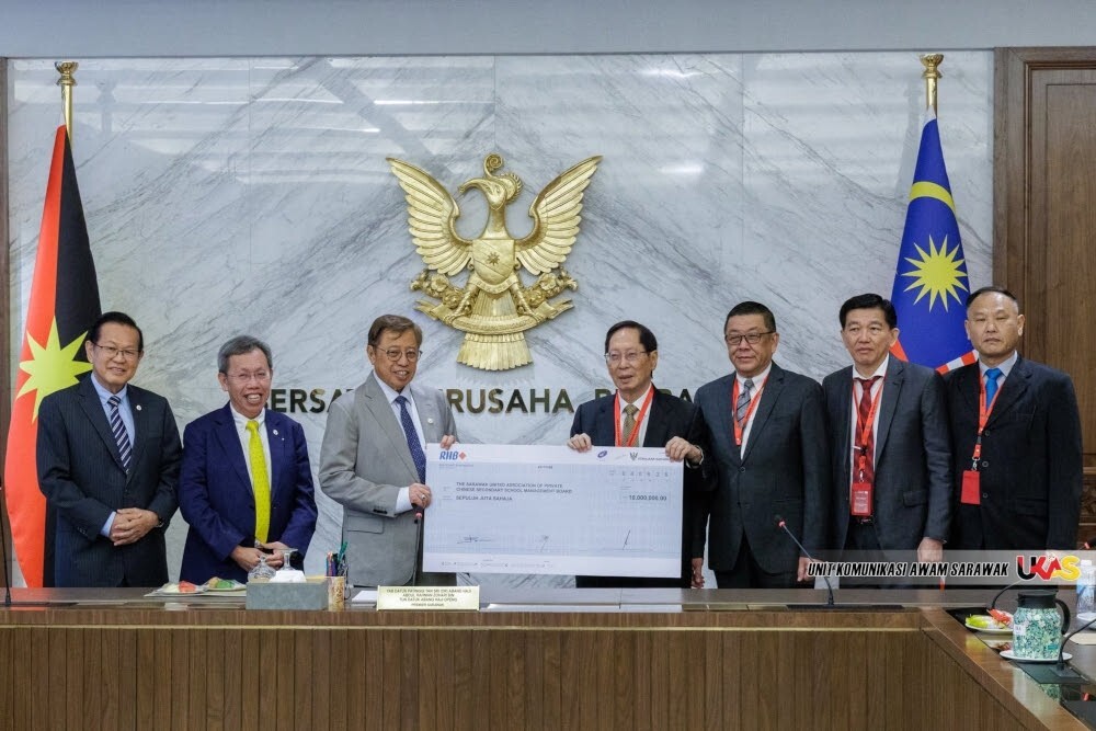 Sarawak boosts Chinese independent schools with RM10m funding for education development