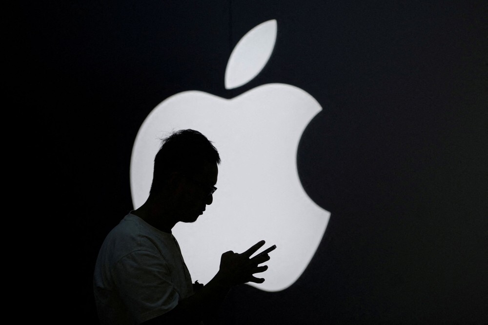 Cook says Apple facing ‘hundred‑year flood’ in AI‑driven chip prices, warns of product hikes