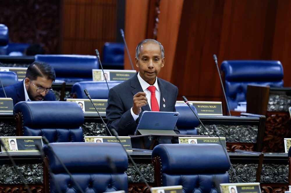 Government studying new Bar Course as possible replacement for CLP, Kulasegaran tells Dewan Rakyat