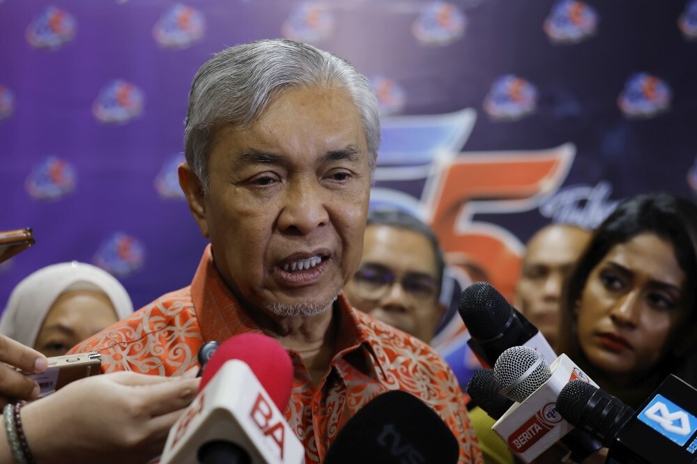 Zahid: No directive issued to restrict Johor MB’s Felda access