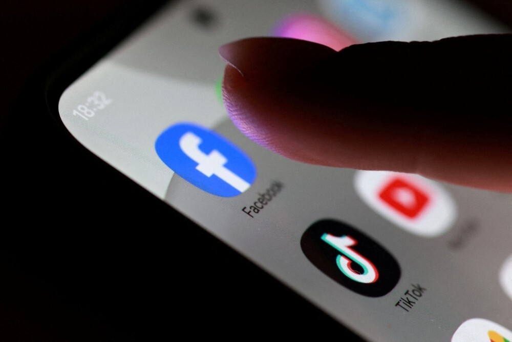 Lorry driver loses over RM80,000 after fake job offer on Facebook