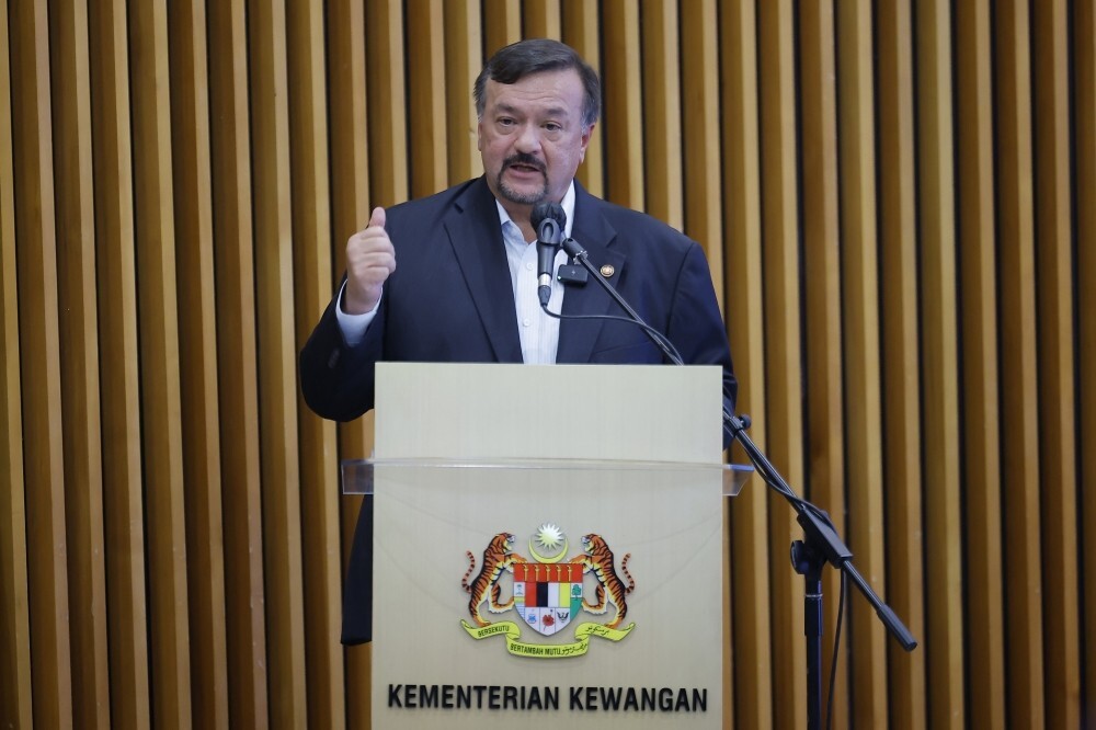MyKad-linked diesel subsidy reforms could save Putrajaya up to RM2b annually, says Amir Hamzah