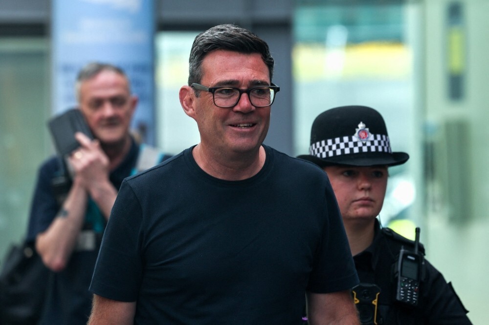 UK Finance Minister Reeves throws support behind Burnham to succeed Starmer