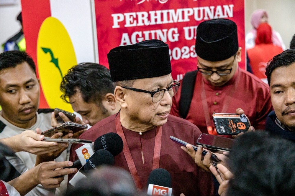 Puad claims secret Umno‑PAS talks bred overconfidence, now BN faces precarious situation