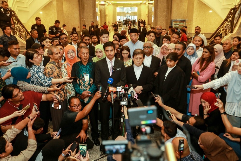 Syed Saddiq to skip Johor election campaign after Federal Court ruling postponed