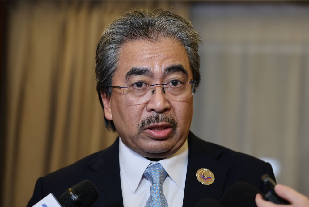 RM318.5b of approved manufacturing investments realised since 2023, creating over 210,000 jobs