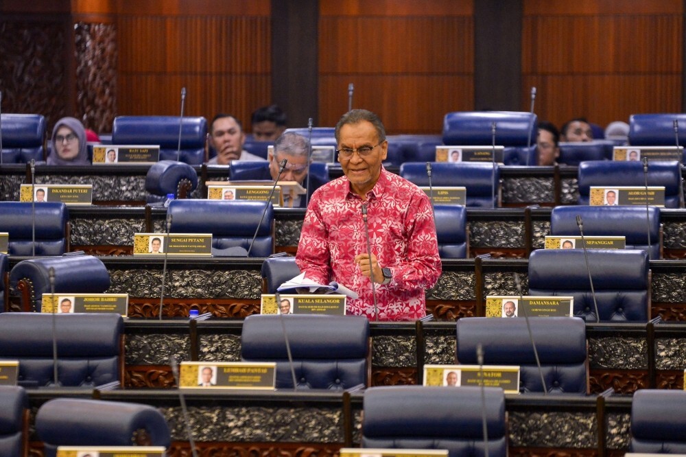 Dzulkefly reassures Dewan Rakyat RM500m savings due to vacancies, not frontline care cuts