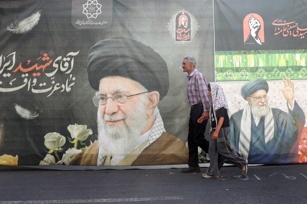 Huge crowds expected as Khamenei funeral ceremonies open in Iran