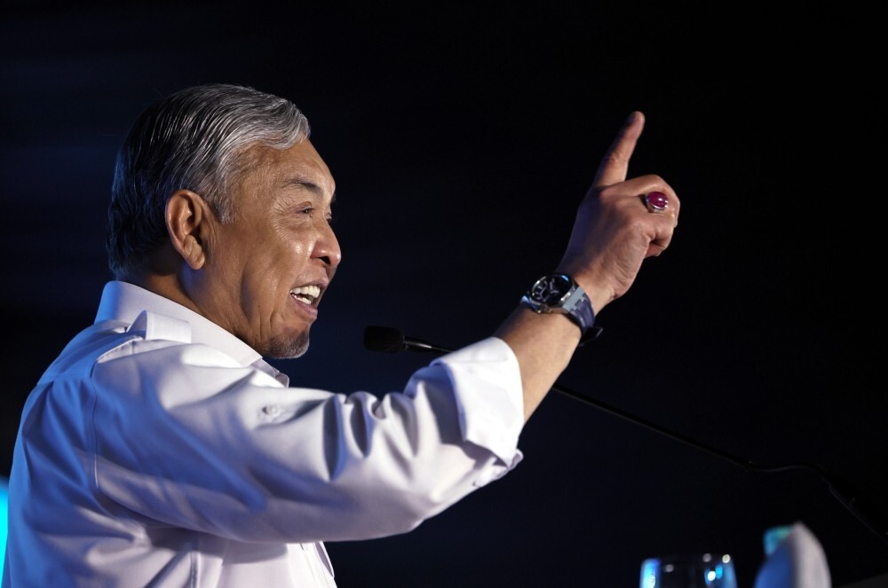 Zahid tells Johor early voters to fulfil duty with integrity, choose stability