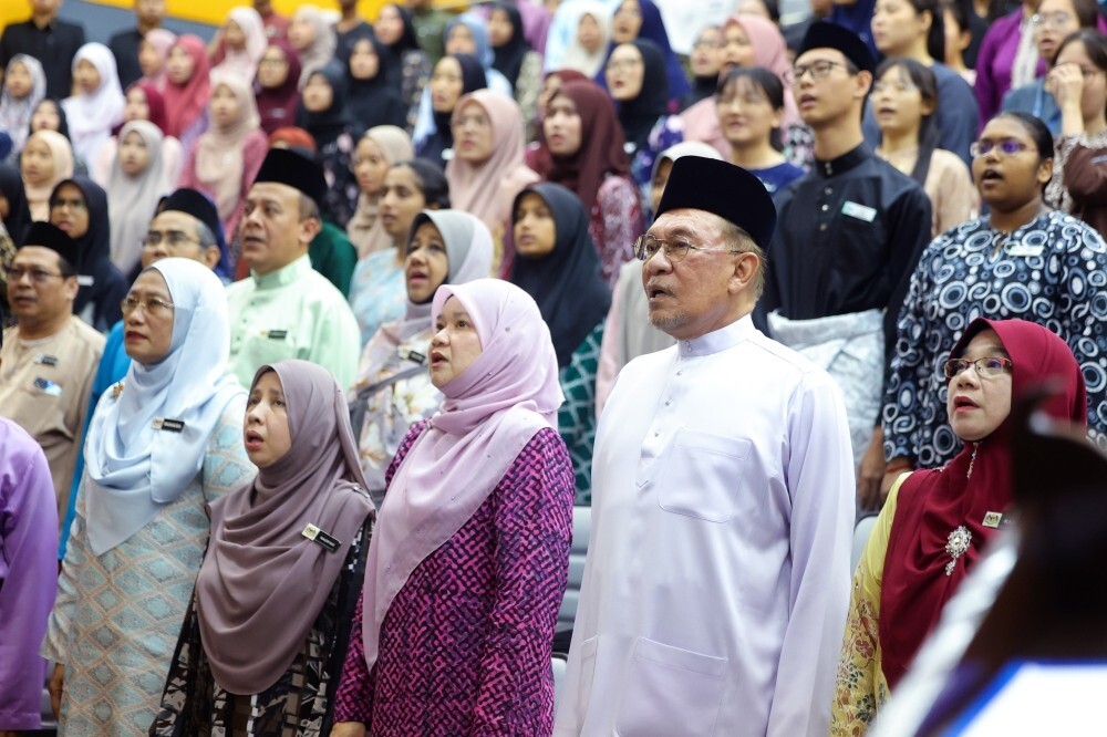 PM Anwar: Biggest barrier to reform is resistance to change