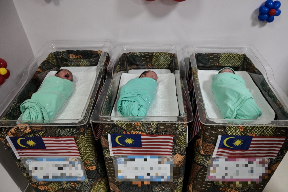 From midnight to noon, Hospital Tunku Azizah welcomes 12 Merdeka babies including twin girls