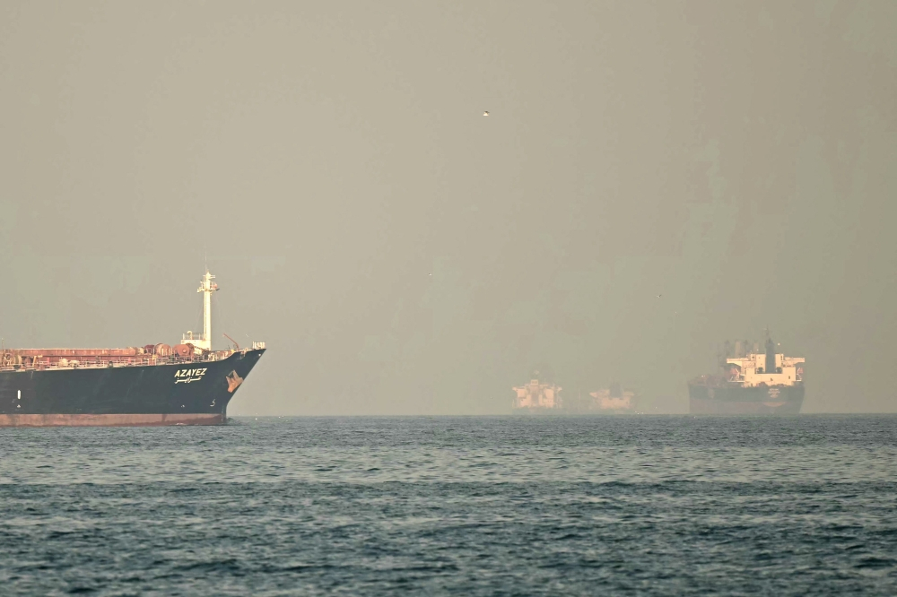 Iran seizes sugar‑carrying bulk carrier for Strait of Hormuz pollution, refers case to judiciary