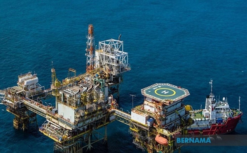 Hajiji: Sabah expects 40pc stake in floating gas project, 20pc in Sandakan field under new Petronas deal