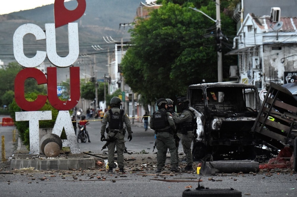 Colombia truck bomb blast injures 11 just days before new president takes office