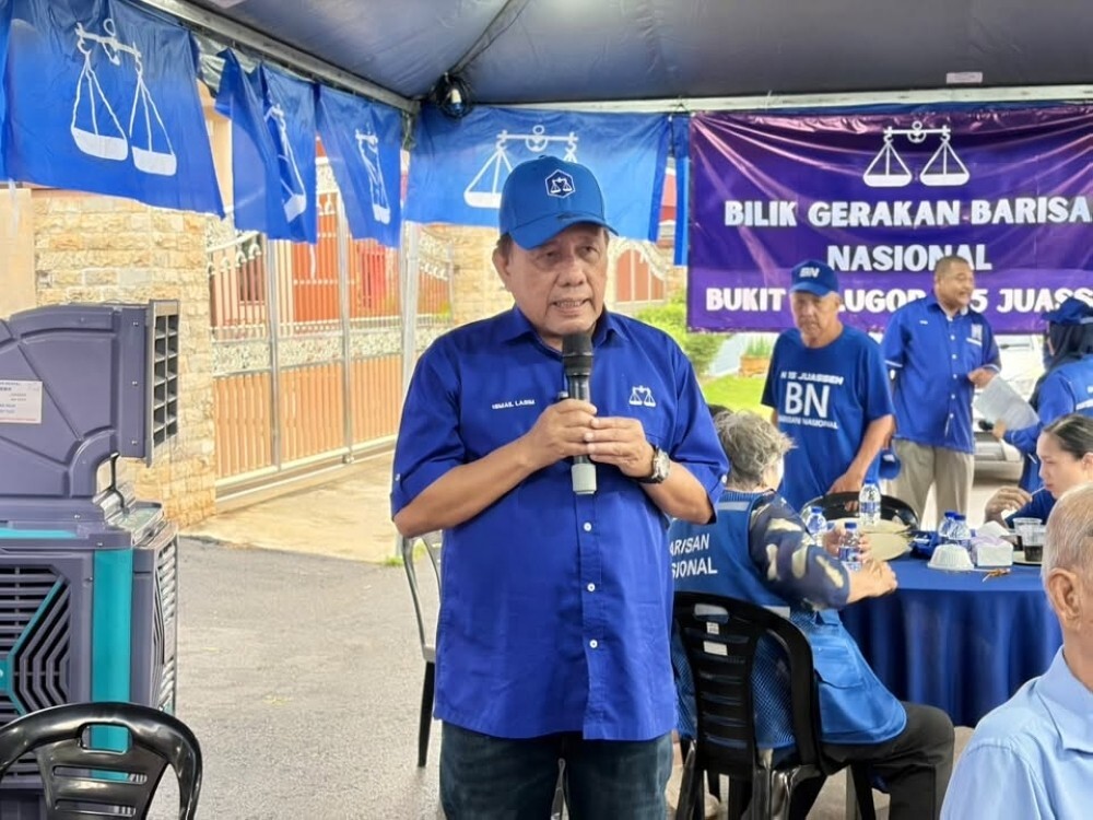 It’s official: Ismail Lasim takes over as Negeri Sembilan menteri besar