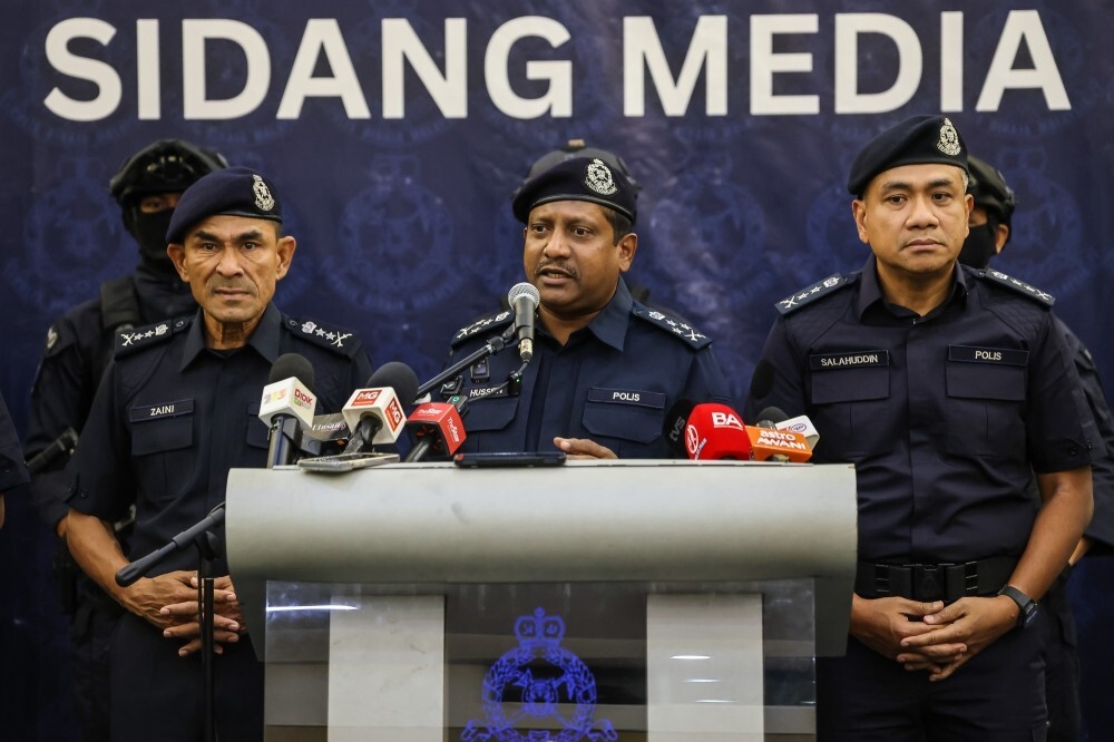 How did a Malaysia Airlines pilot’s drug-filled baggage clear KLIA? Police identify person of interest