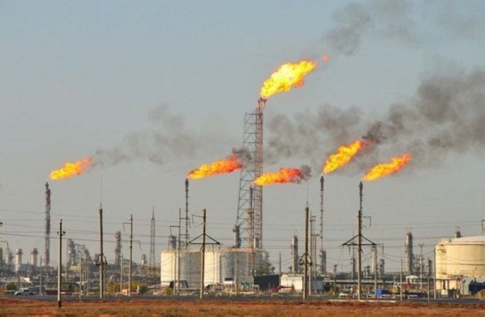 Oil rally resumes as Hormuz uncertainty weighs on global markets