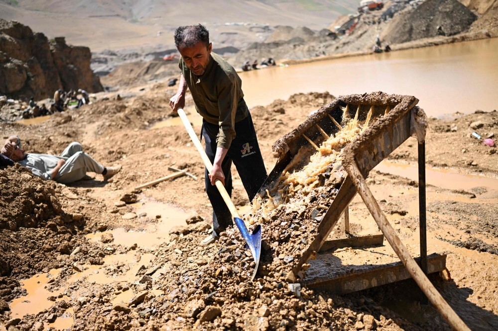 Afghanistan’s gold rush upends lives and landscapes