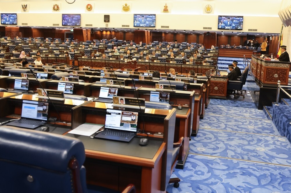 Govt’s over RM10b Tabung Haji bailout aimed at restoring finances, not taking over assets, says Zulkifli