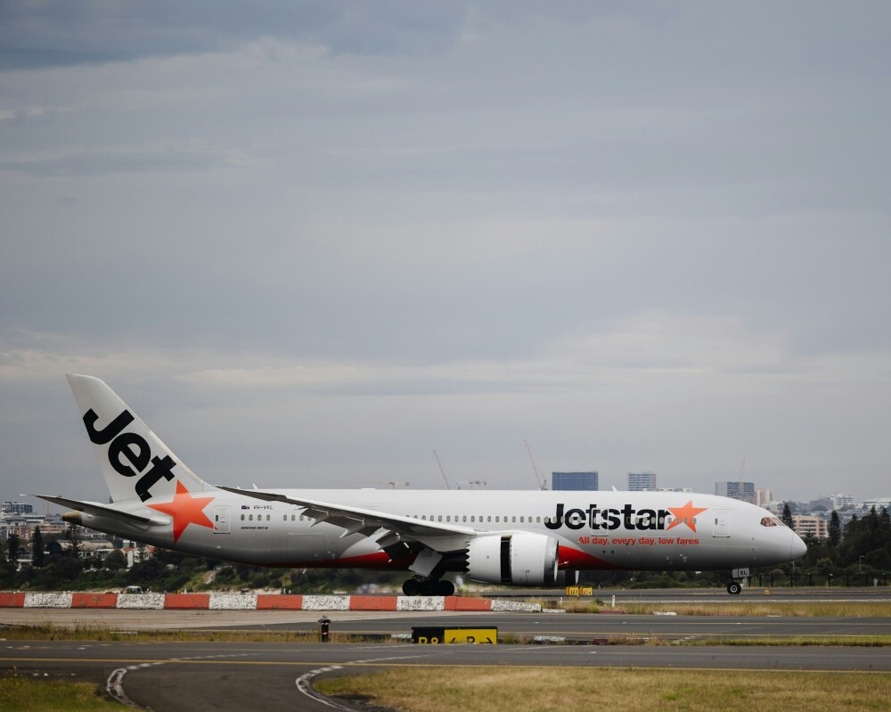 Sydney Airport rocked by three near-misses in less than two weeks, probe launched